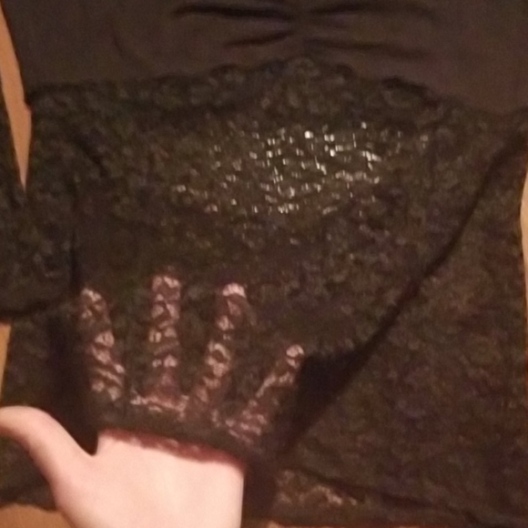 FREE PEOPLE LACE LONGSLEEVE - Picture 5 of 8